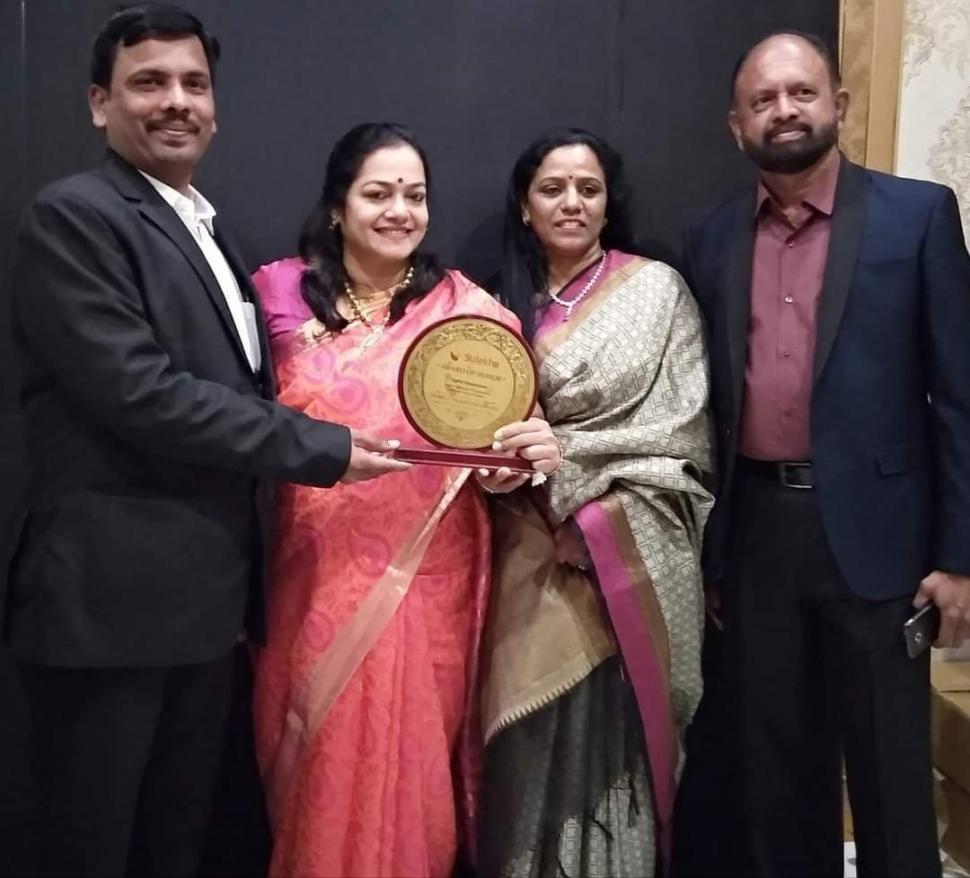 Sri Lakshmi Caterers receiving catering excellence award felicitation