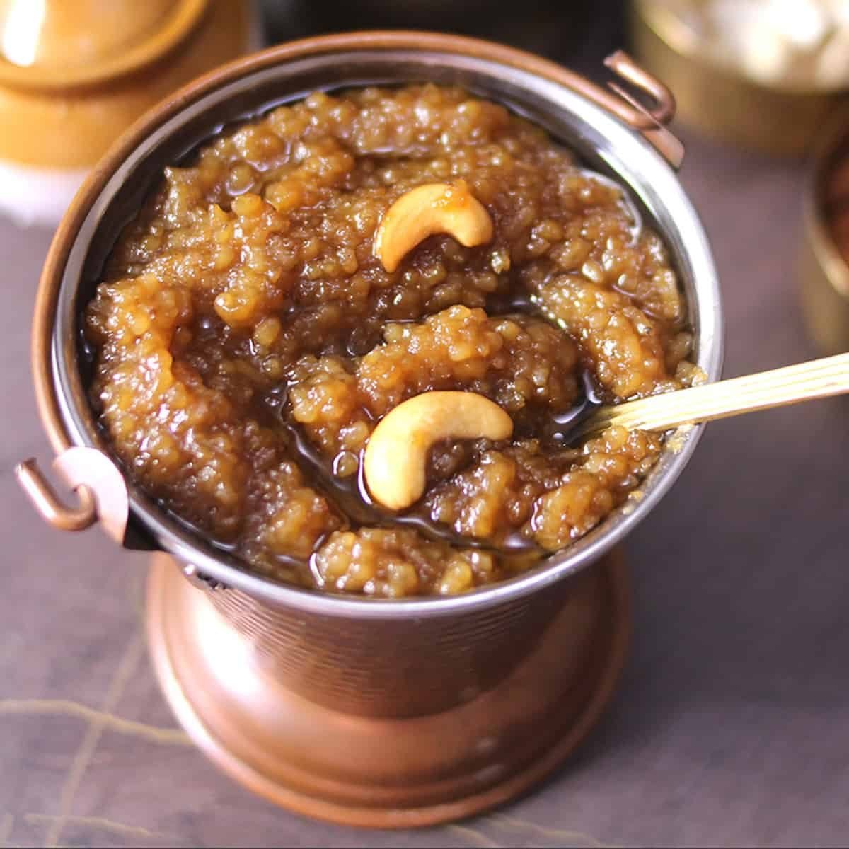 Bellam chakkara pongal, the traditional Andhra jaggery sweet pongal
